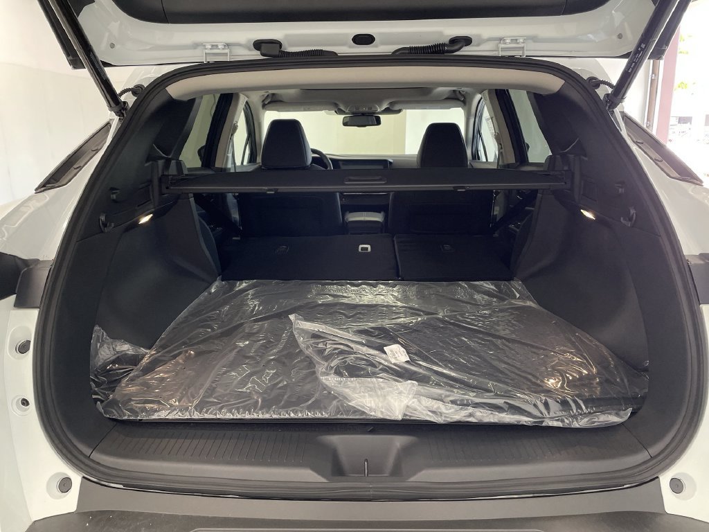 Certified 2025 Nissan Murano SL w/ Cargo Package AWD/4WD image 18