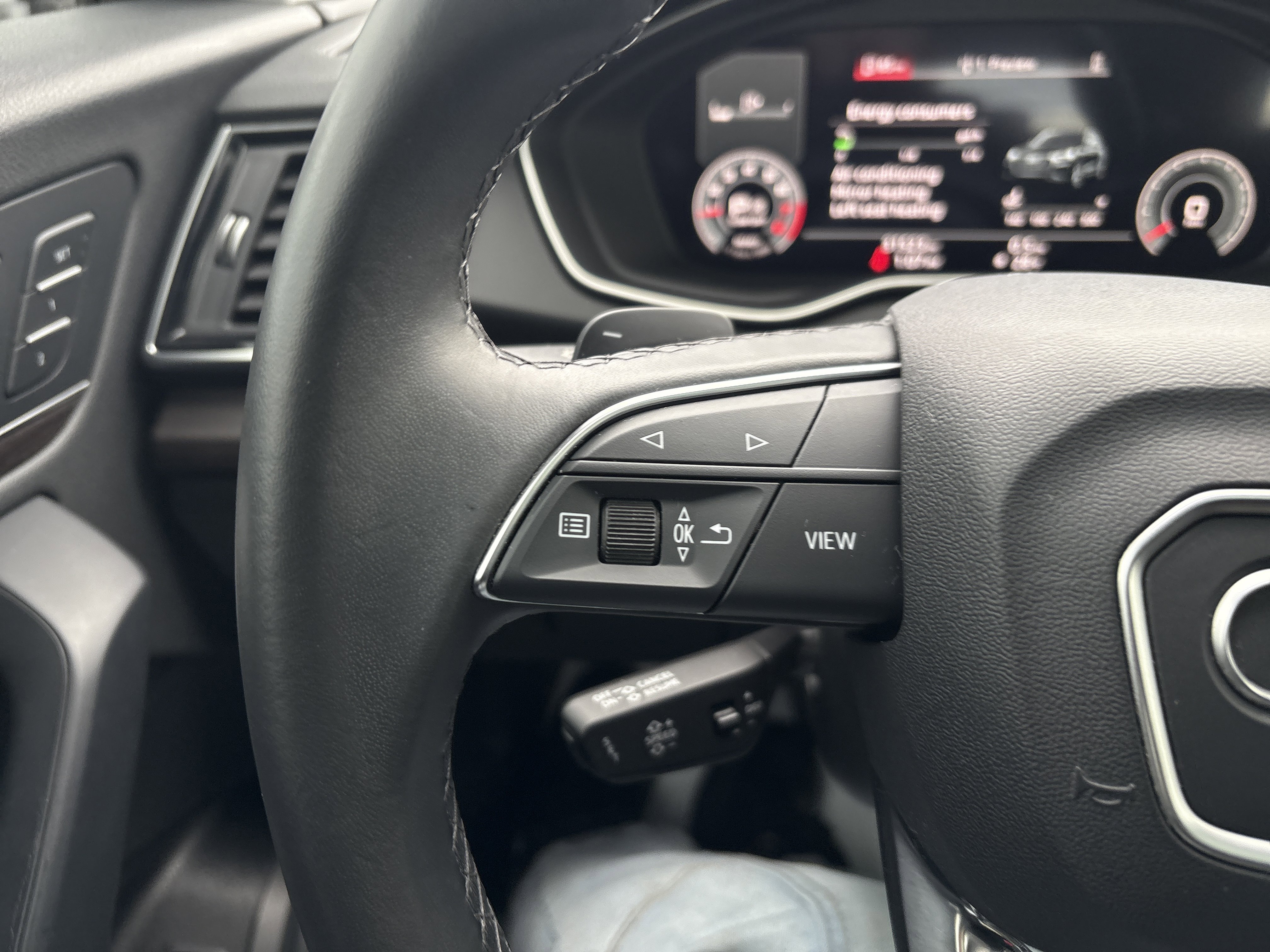 Used 2023 Audi Q5 2.0T Premium Plus w/ Premium Plus Package image 19