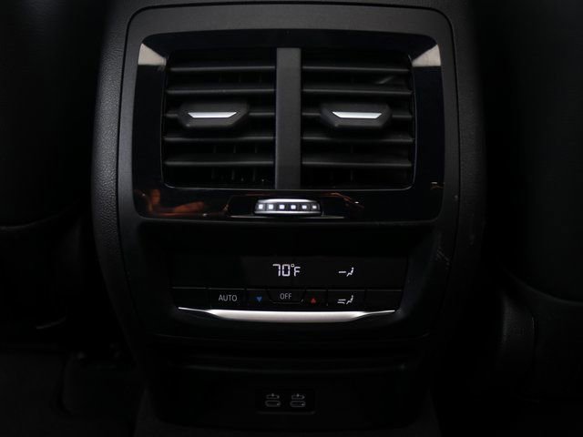 Used 2025 BMW X4 xDrive30i image 27