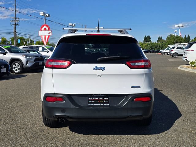 Used 2018 Jeep Cherokee Latitude FWD image 5