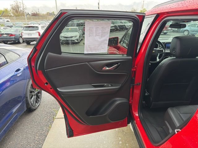 Used 2019 Chevrolet Blazer LT w/ Sun and Wheels Package image 21