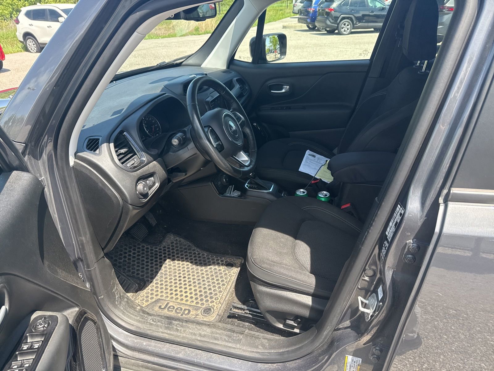 Used 2023 Jeep Renegade Altitude w/ Convenience Group I AWD/4WD image 24