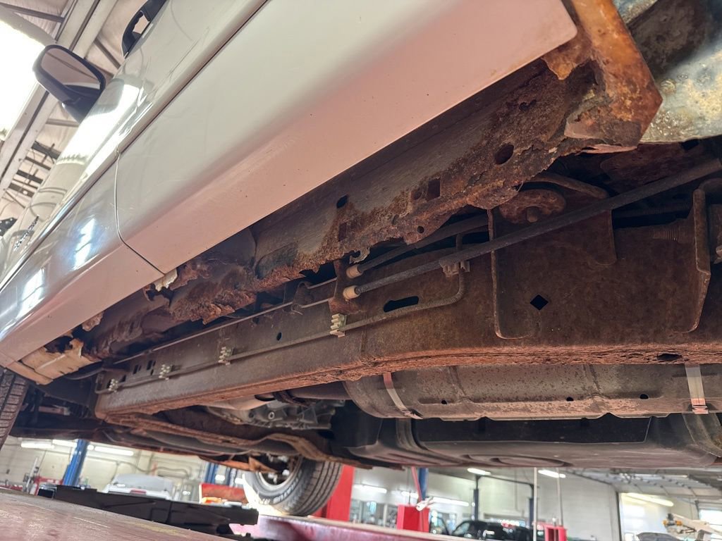 Used 2002 Ford Explorer XLS AWD/4WD image 37