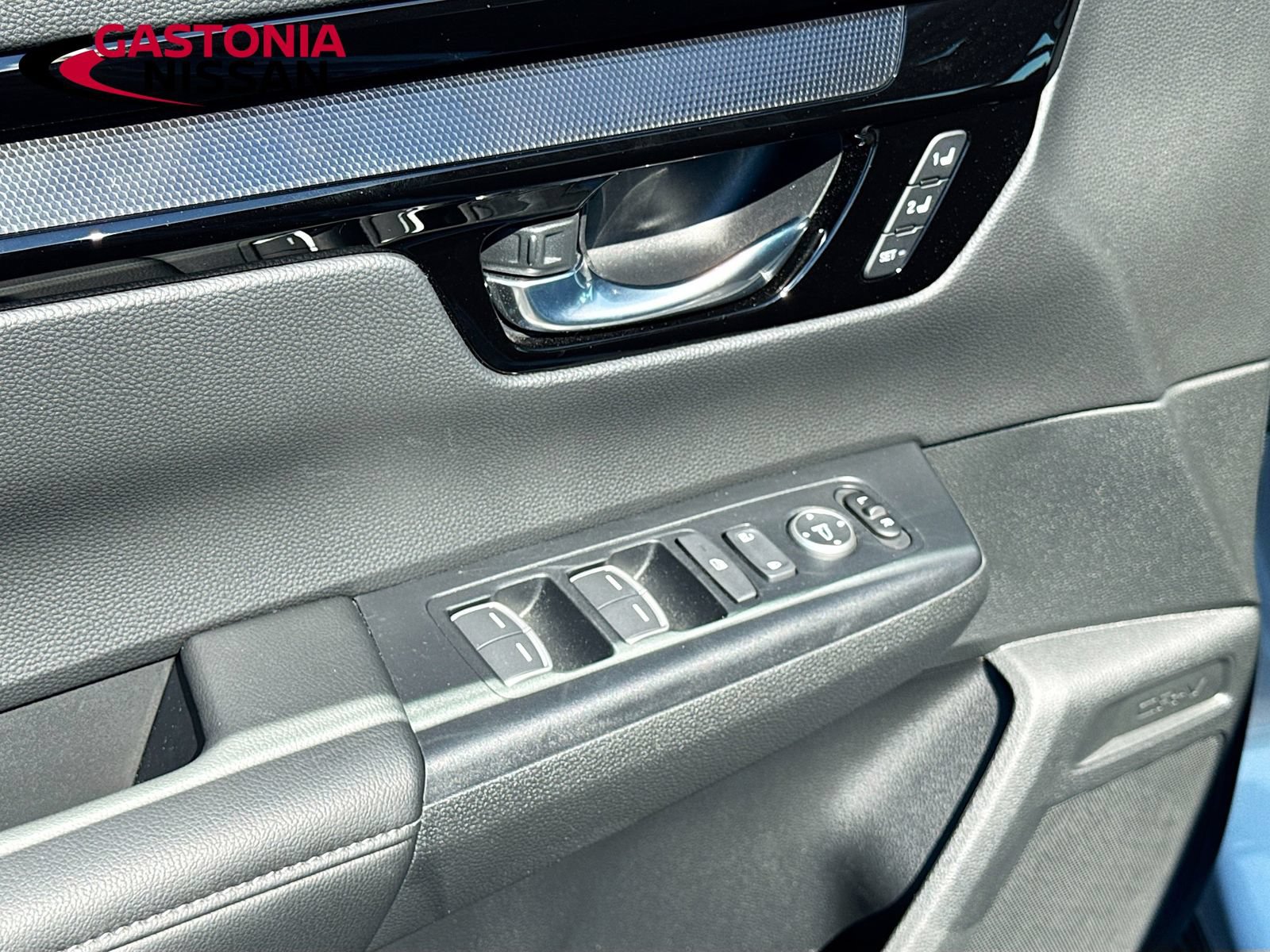 Used 2025 Honda CR-V EX-L image 23