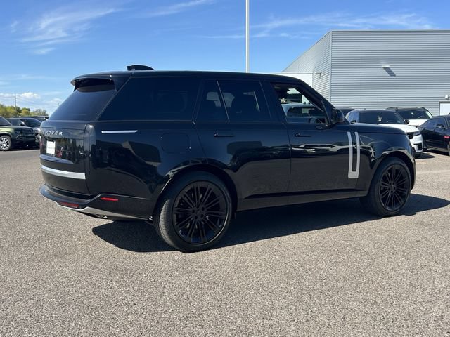 New 2026 Land Rover Range Rover Autobiography AWD/4WD image 18