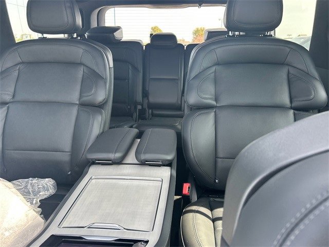 New 2025 Lincoln Navigator Reserve w/ Jet Appearance Package image 43