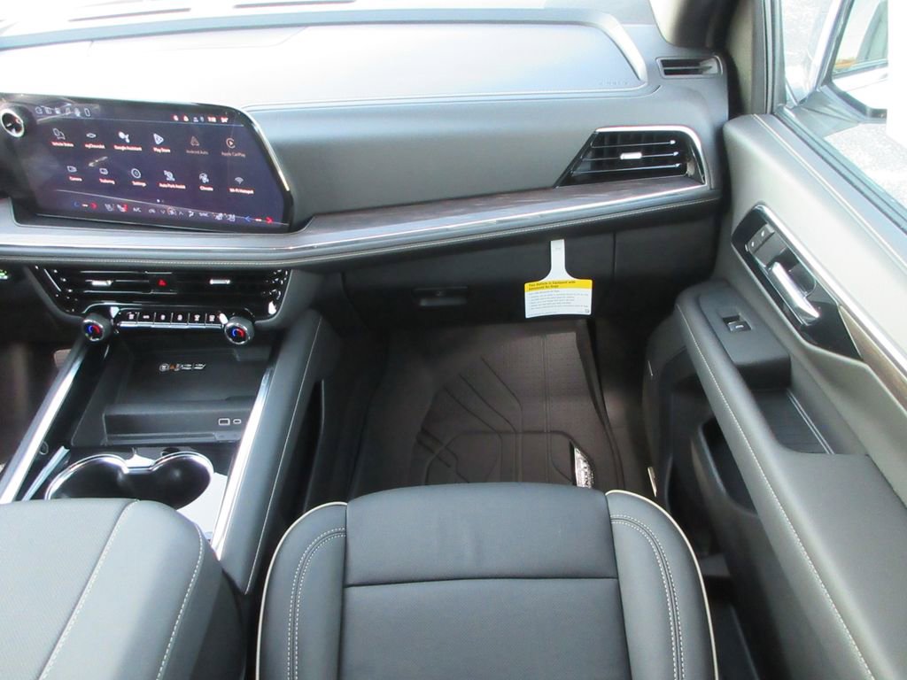 New 2026 Chevrolet Suburban Premier w/ Sun And Tow Package image 18