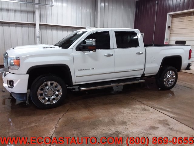Used 2018 GMC Sierra 2500 Denali w/ Duramax Plus Package image 5