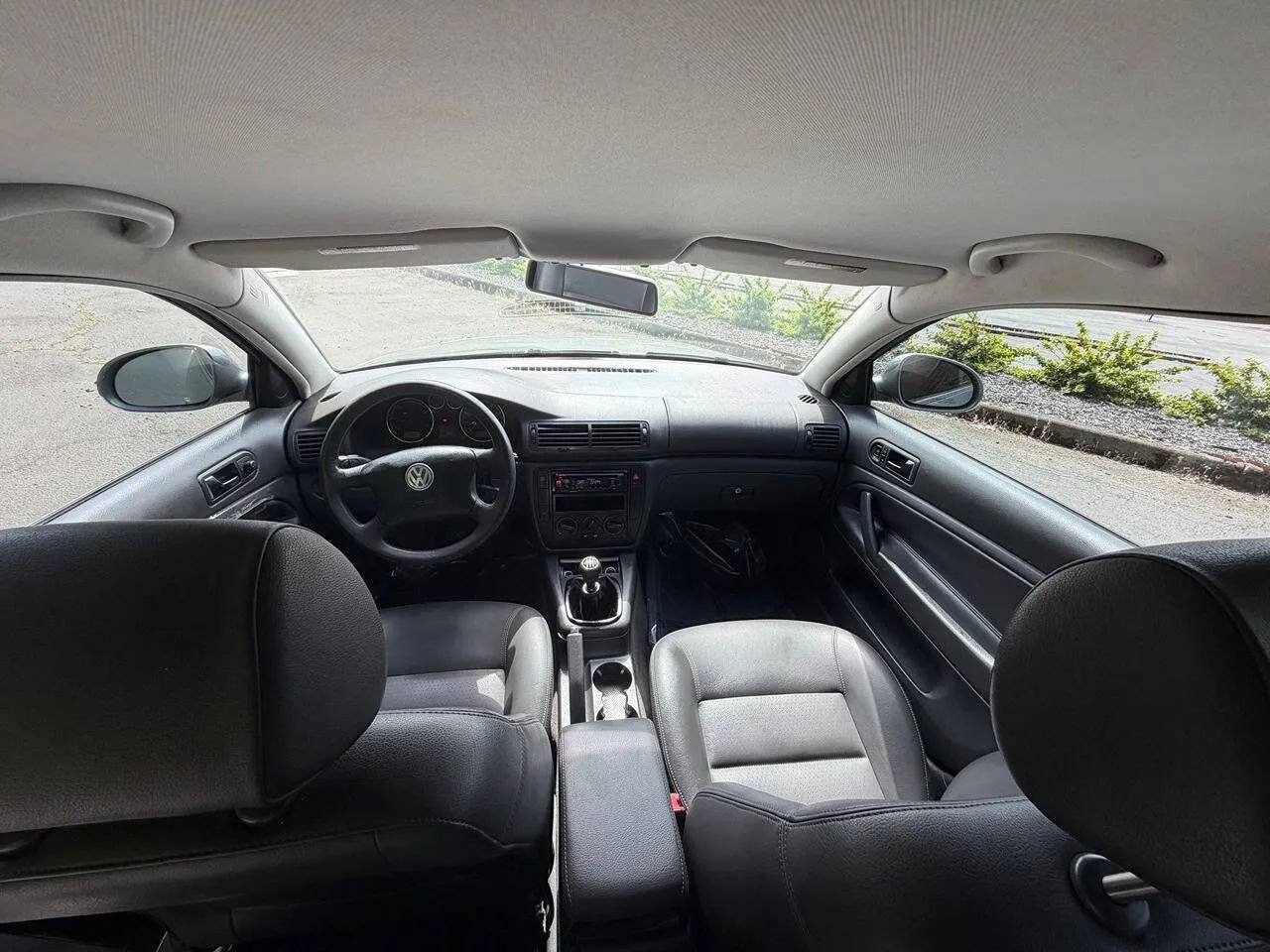 Used 2005 Volkswagen Passat GL FWD image 75