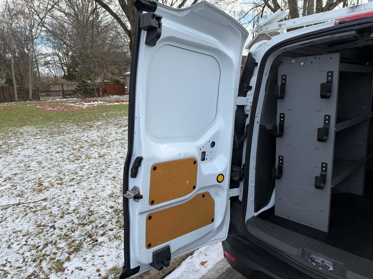 Used 2022 Ford Transit Connect XL image 24