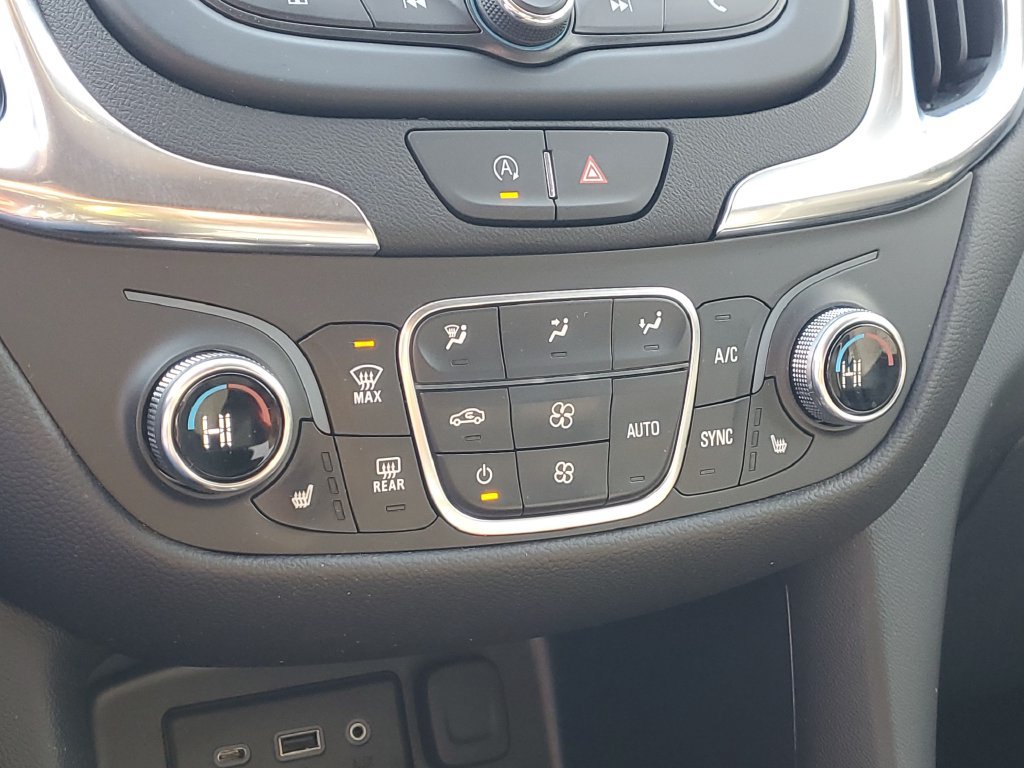 Used 2024 Chevrolet Equinox LT AWD/4WD image 16