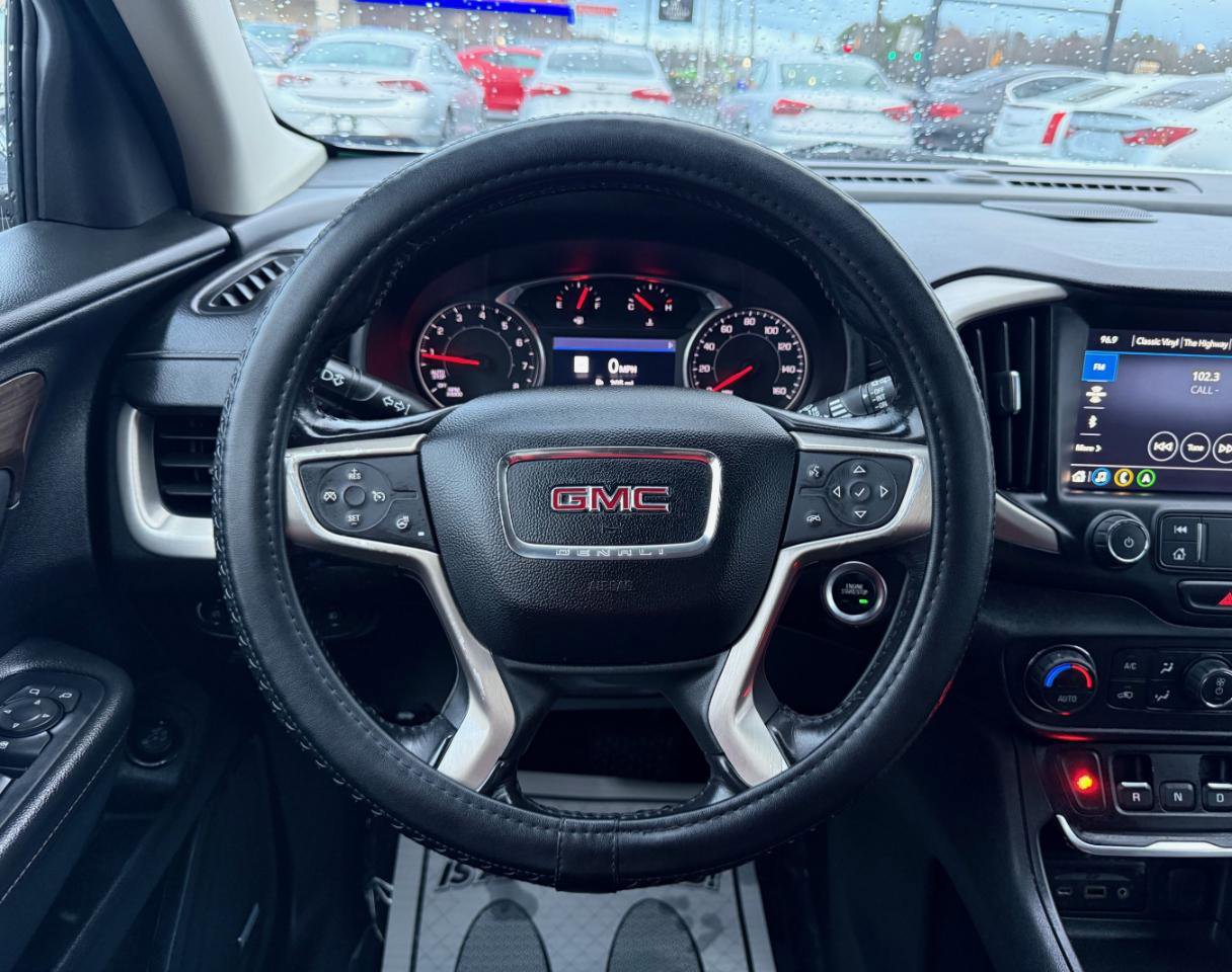 Used 2019 GMC Terrain Denali w/ Comfort Package image 14