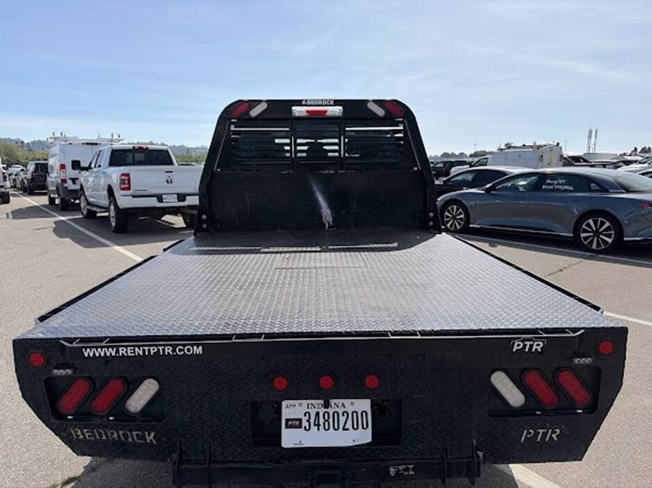 Used 2022 Ford F250 XL w/ Power Equipment Group image 7