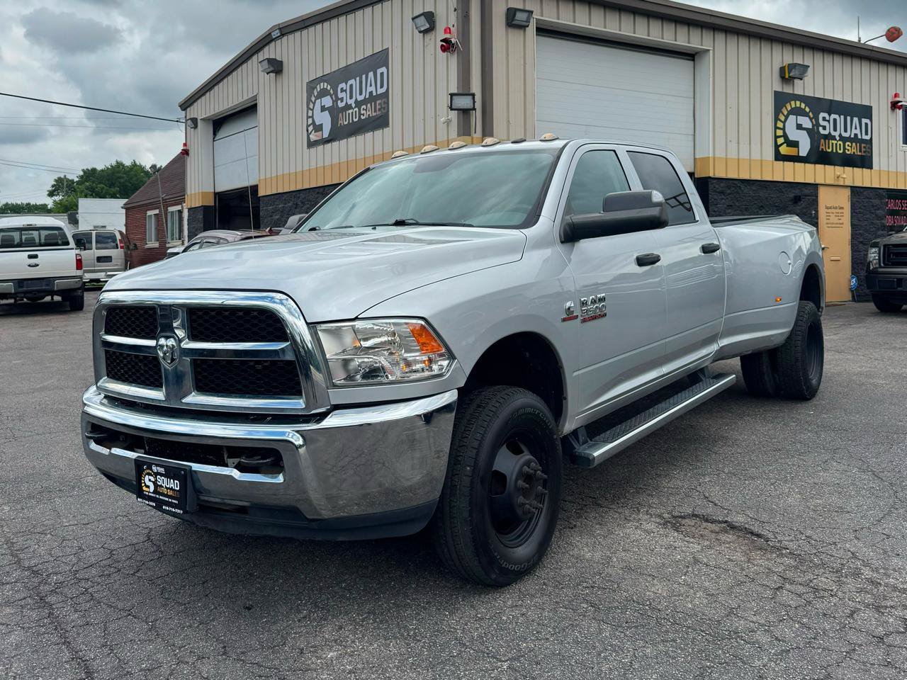 Used 2018 RAM 3500 Tradesman w/ Chrome Appearance Group AWD/4WD image 1