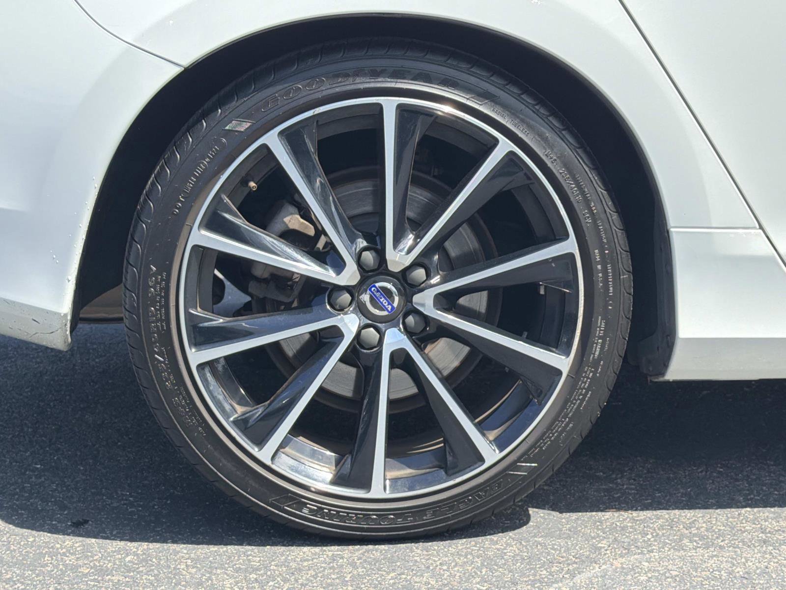 Used 2016 Volvo S60 T5 Premier w/ 19" Sport Package FWD image 27