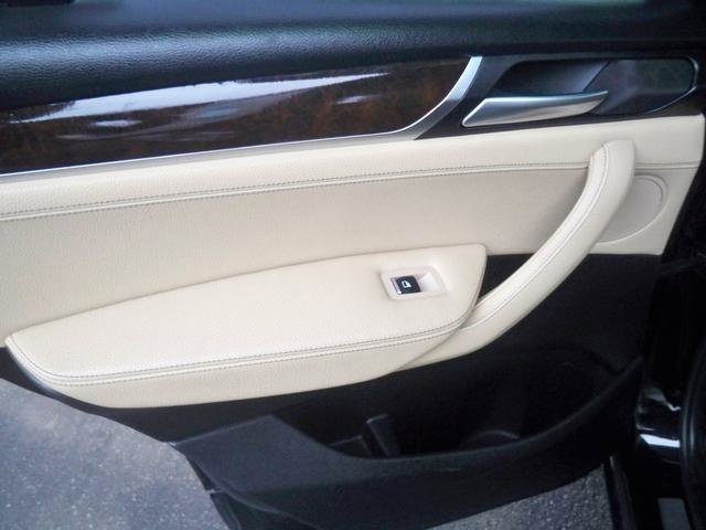 Used 2017 BMW X3 xDrive28i image 16