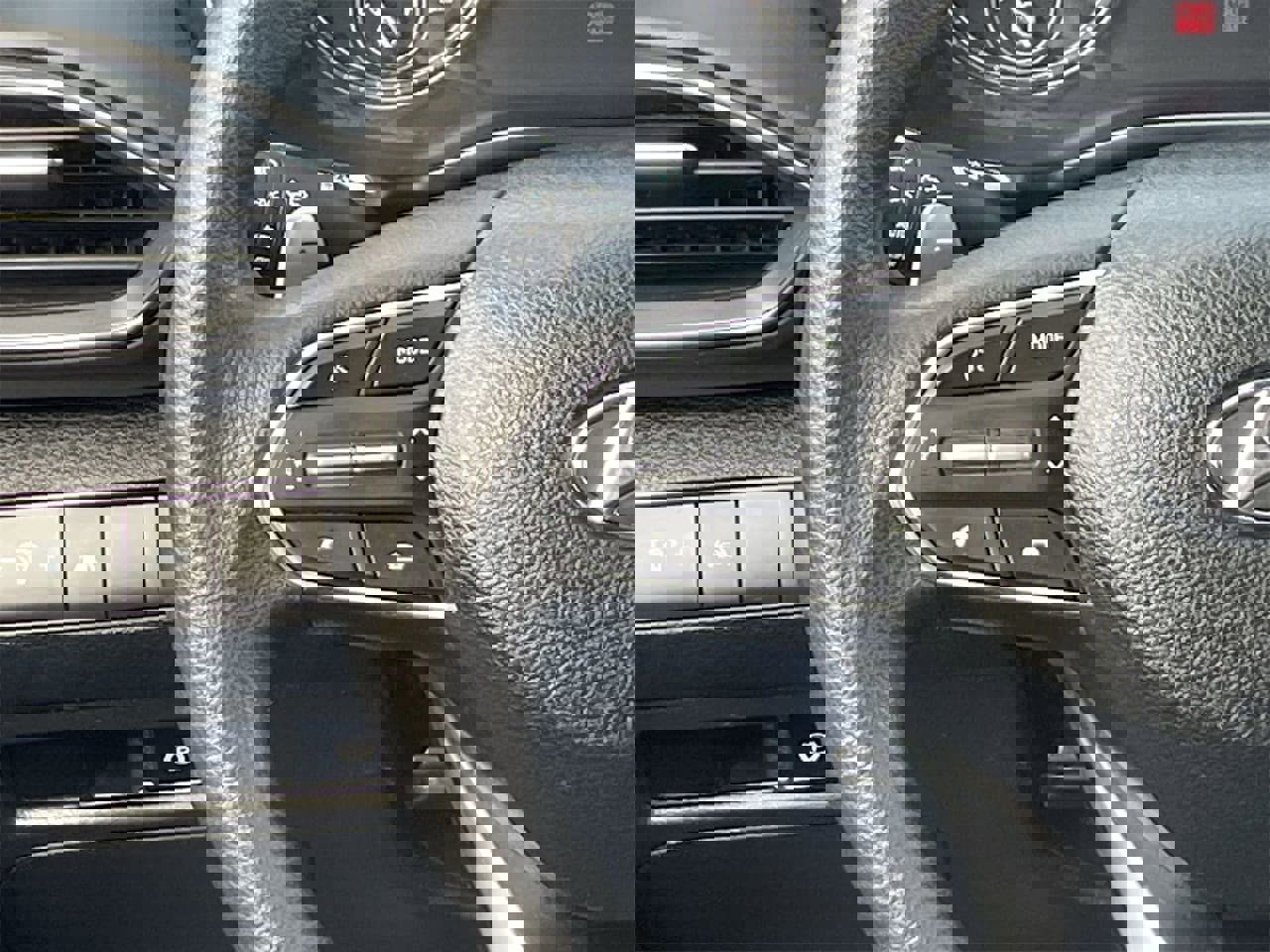 Certified 2022 Hyundai Santa Fe SEL w/ Cargo Package image 22