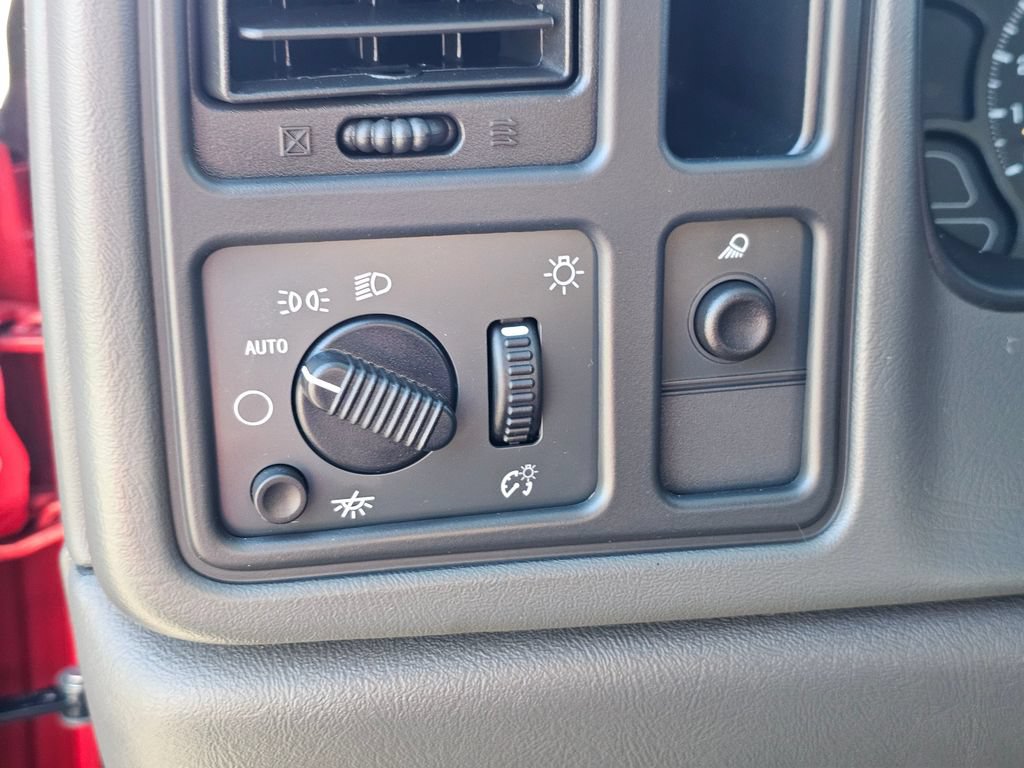 Used 2006 GMC Sierra 1500 W/T RWD image 30