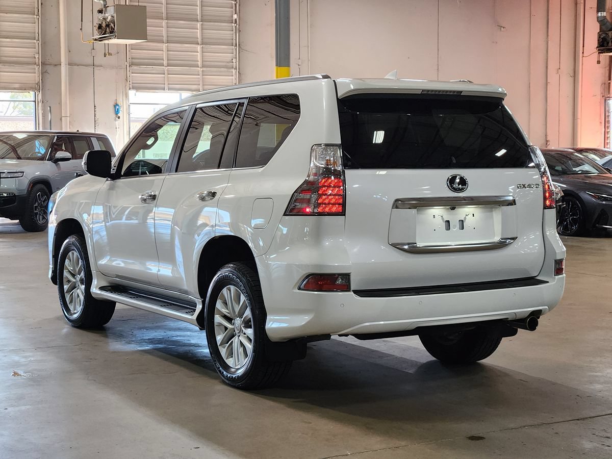 Used 2022 Lexus GX 460 Premium w/ Premium Package AWD/4WD image 11