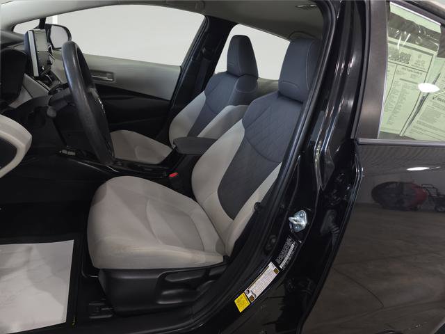 Used 2021 Toyota Corolla LE FWD image 12