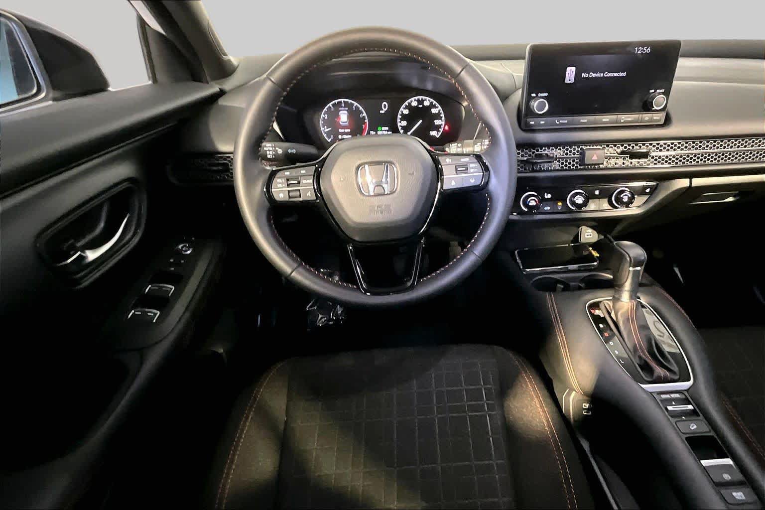 Used 2025 Honda HR-V Sport image 6