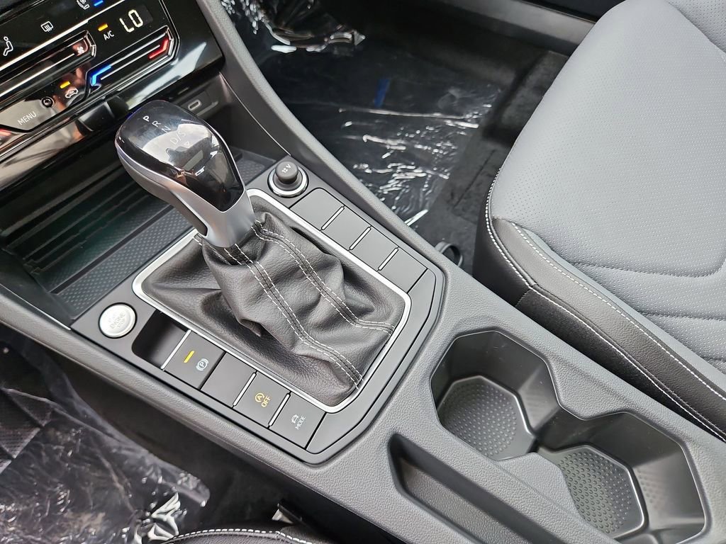 New 2026 Volkswagen Jetta SEL FWD image 13