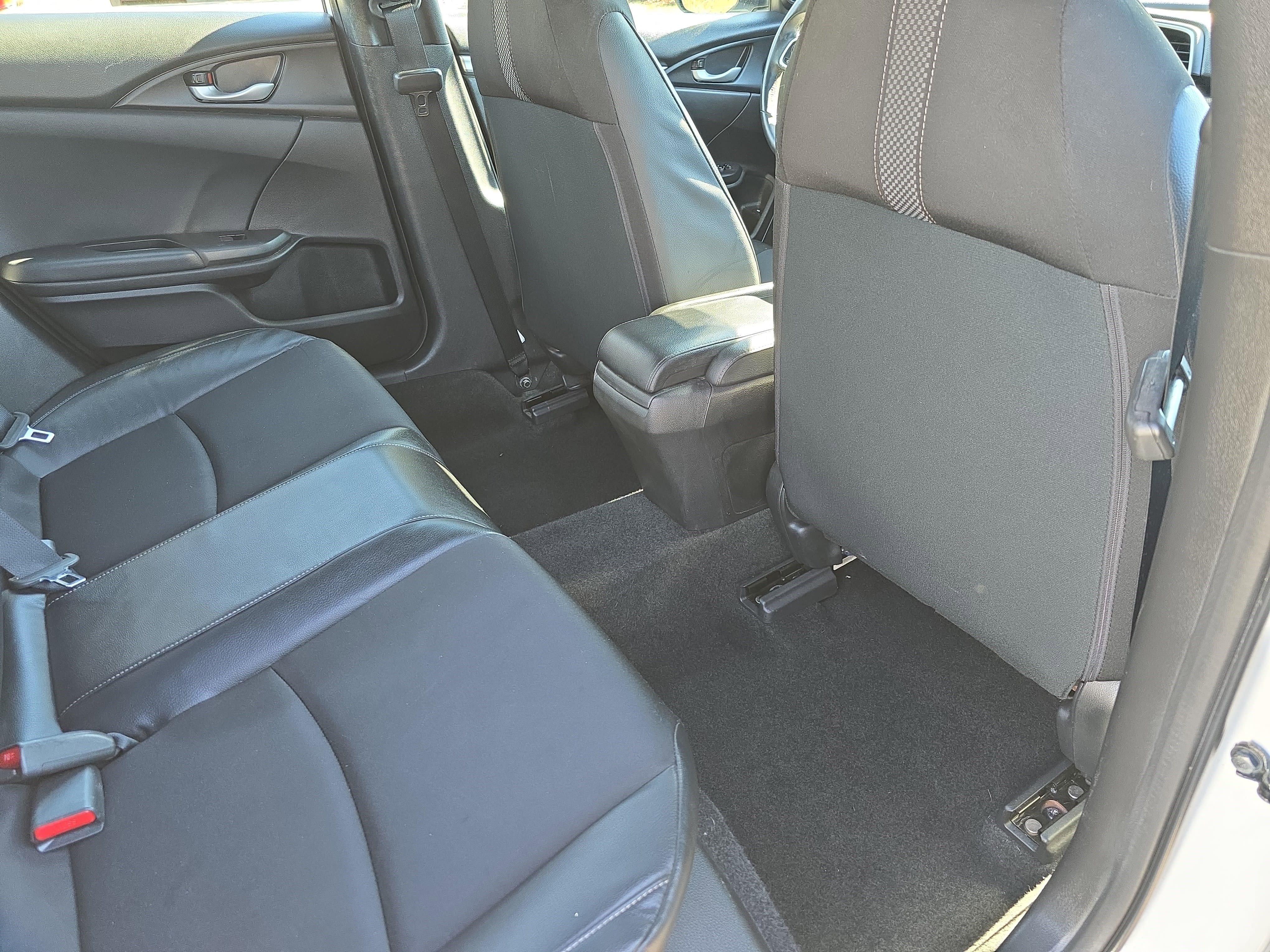 Used 2019 Honda Civic Sport image 11