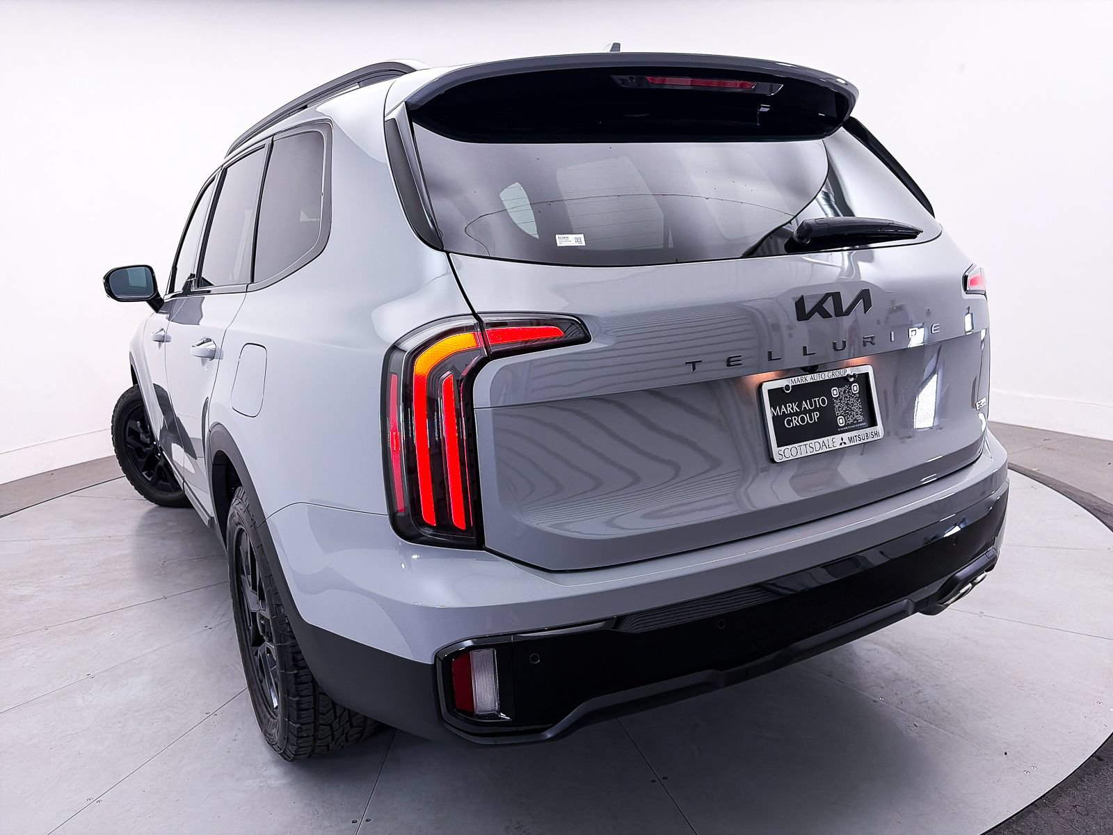 Certified 2025 Kia Telluride SX Prestige X-Pro AWD/4WD image 12