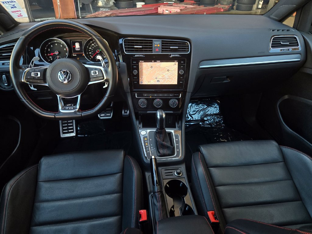 Used 2021 Volkswagen GTI SE FWD image 17