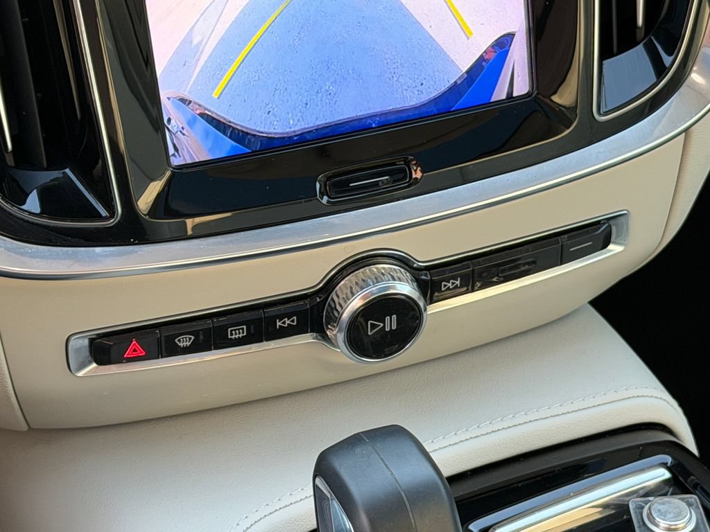 Certified 2024 Volvo S60 T8 Plus w/ Climate Package AWD/4WD image 18