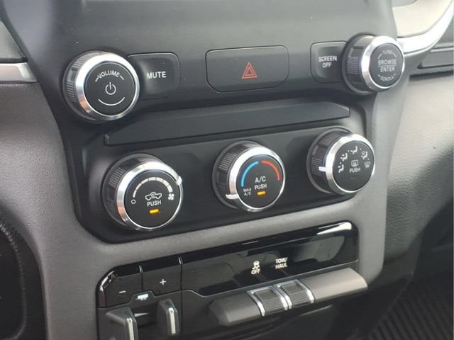 Used 2022 RAM 1500 Big Horn AWD/4WD image 8