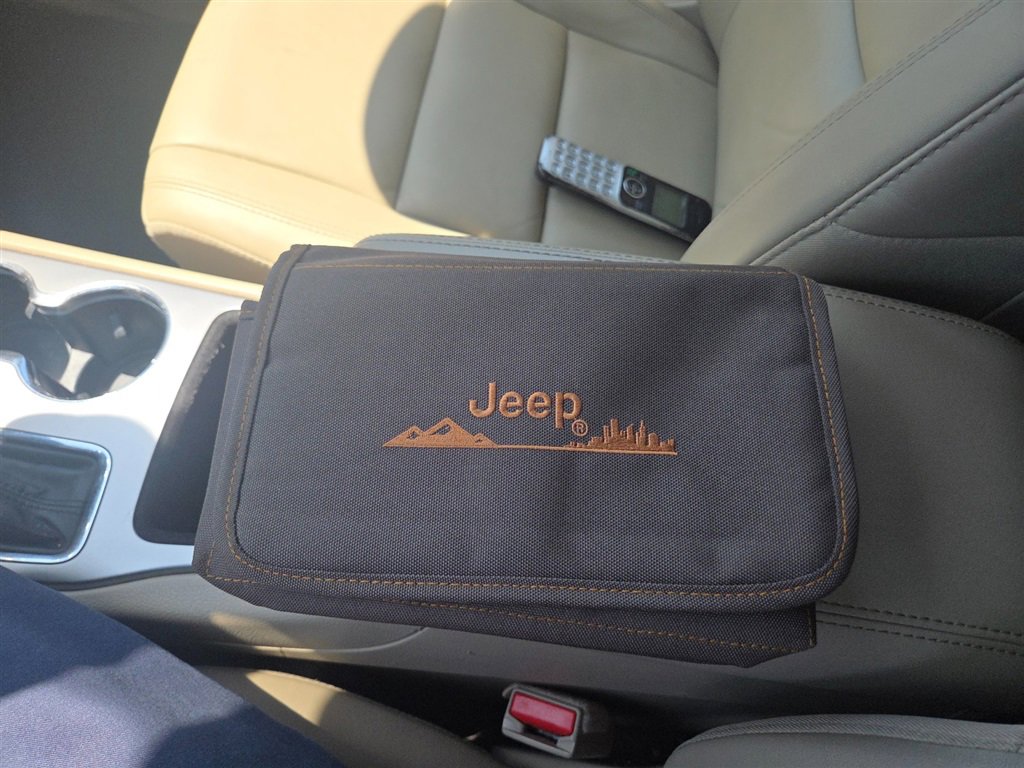 Used 2018 Jeep Grand Cherokee Limited RWD image 20