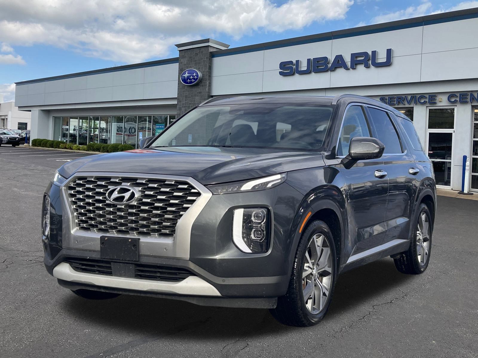 Used 2022 Hyundai Palisade SEL w/ Convenience Package image 3