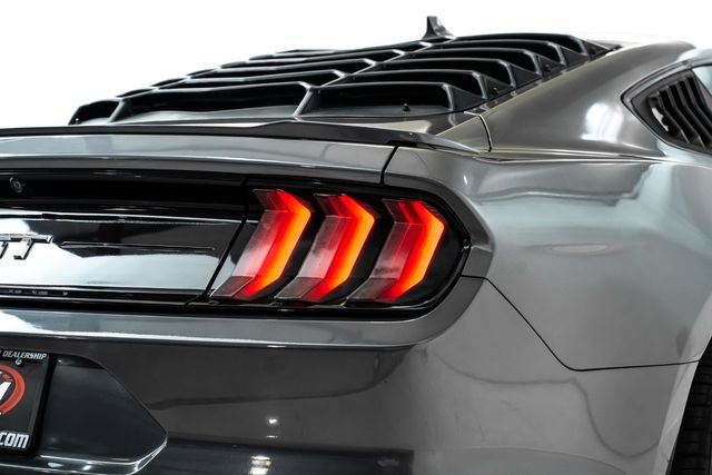Used 2021 Ford Mustang GT RWD image 12