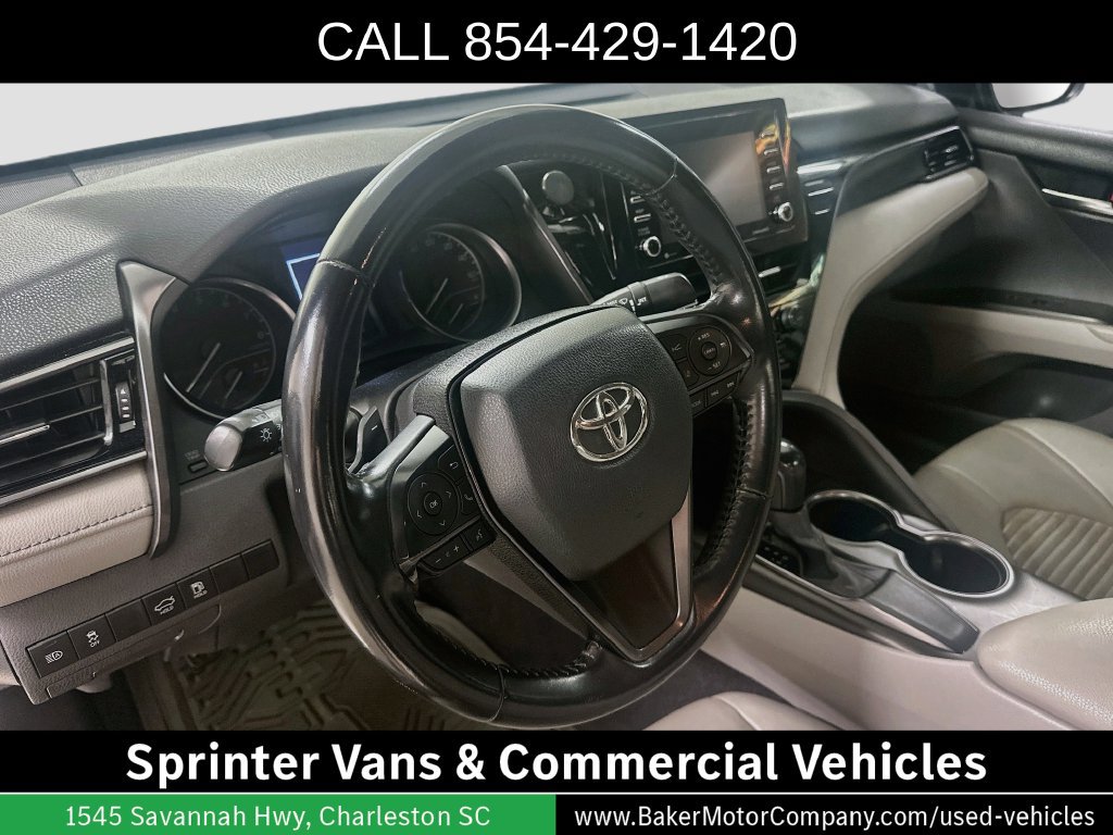 Used 2021 Toyota Camry SE FWD image 4