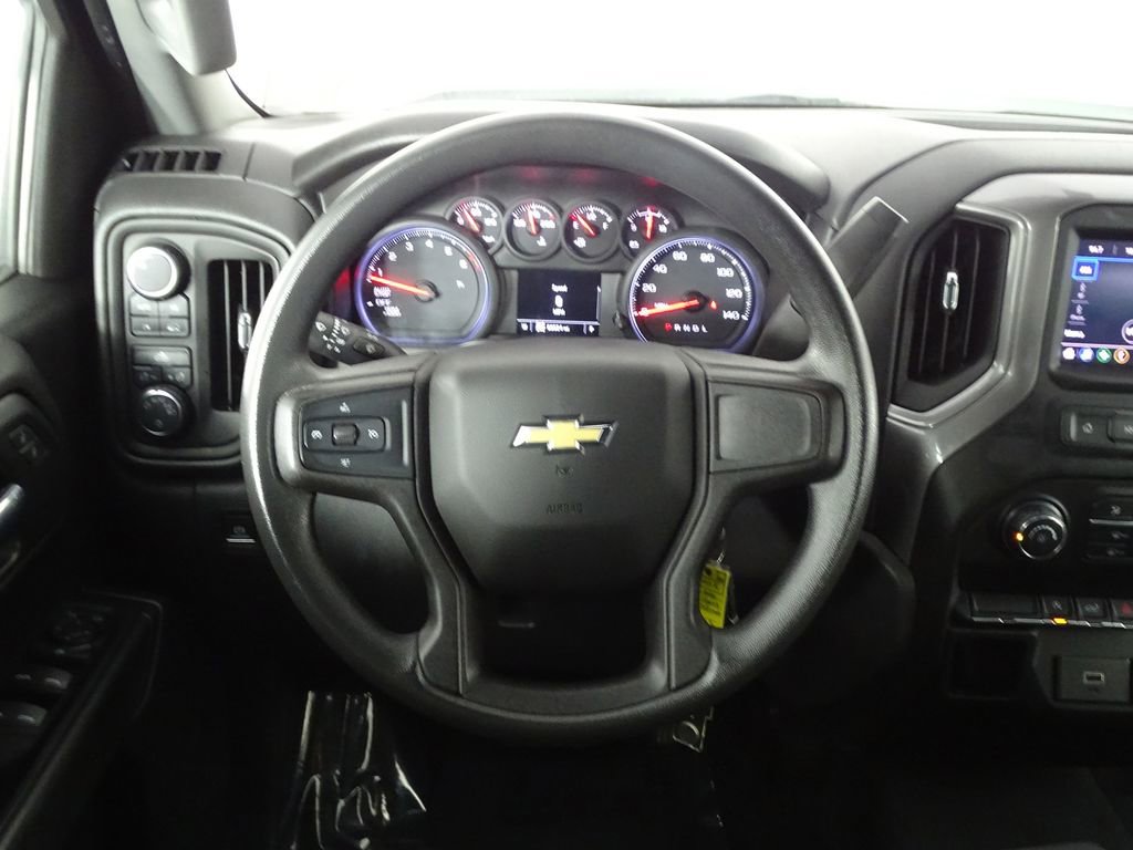 Used 2020 Chevrolet Silverado 1500 Custom w/ Custom Value Package image 20