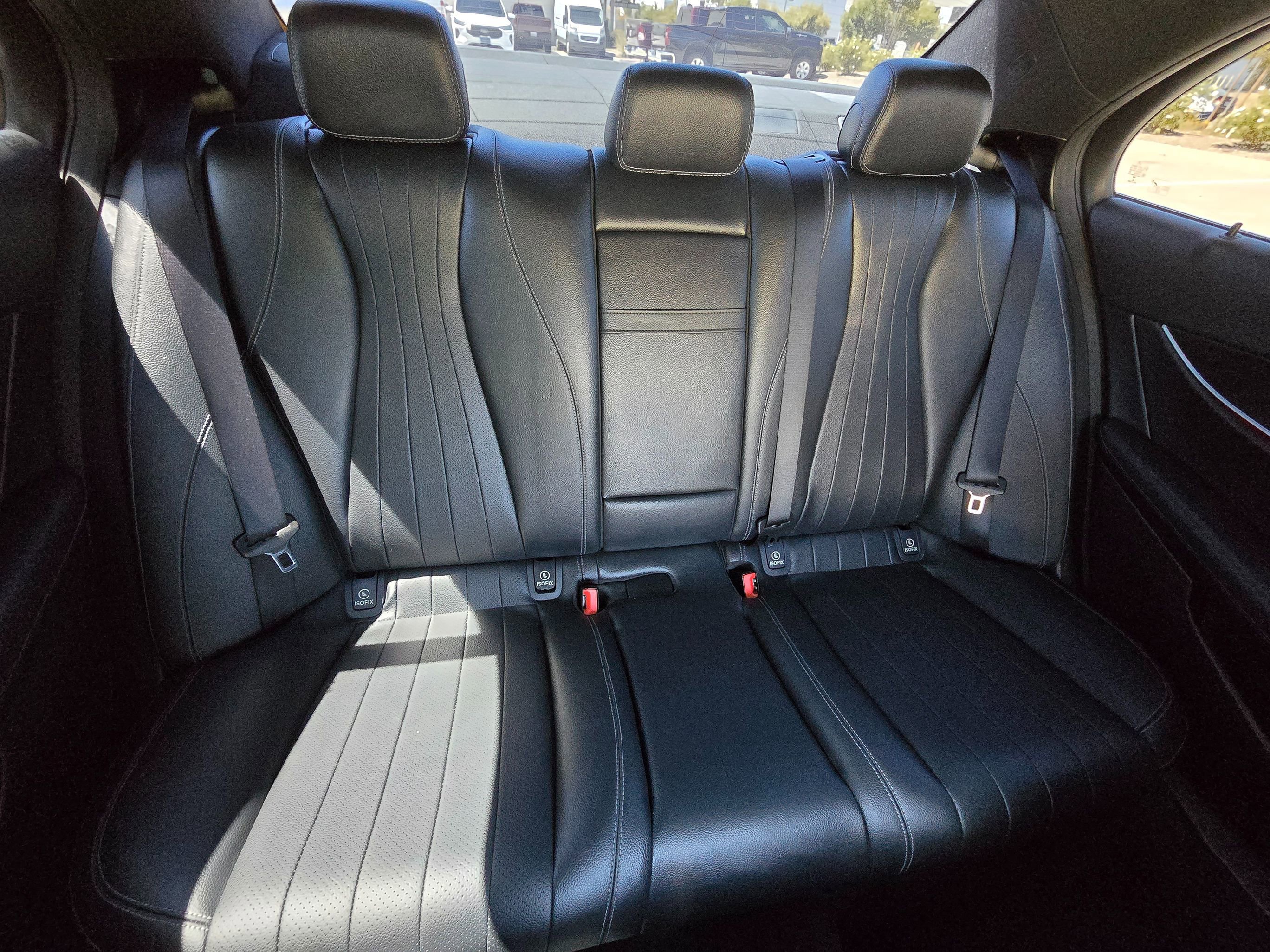 Used 2022 Mercedes-Benz E 350 Sedan image 38