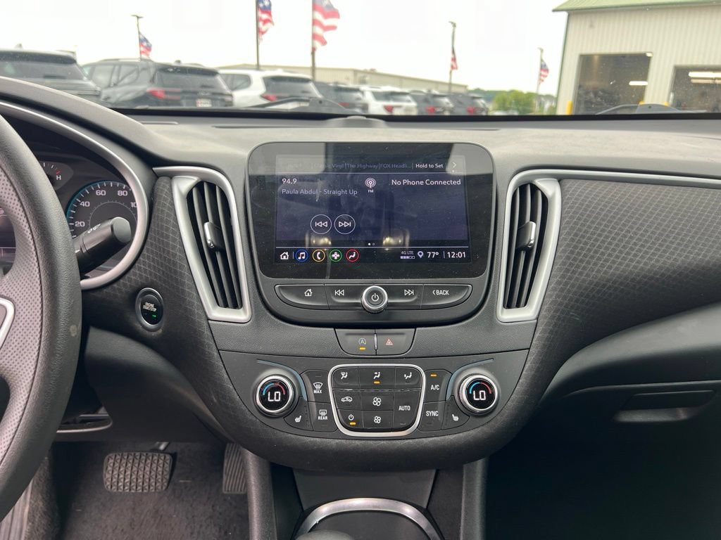 Used 2024 Chevrolet Malibu LT FWD image 24