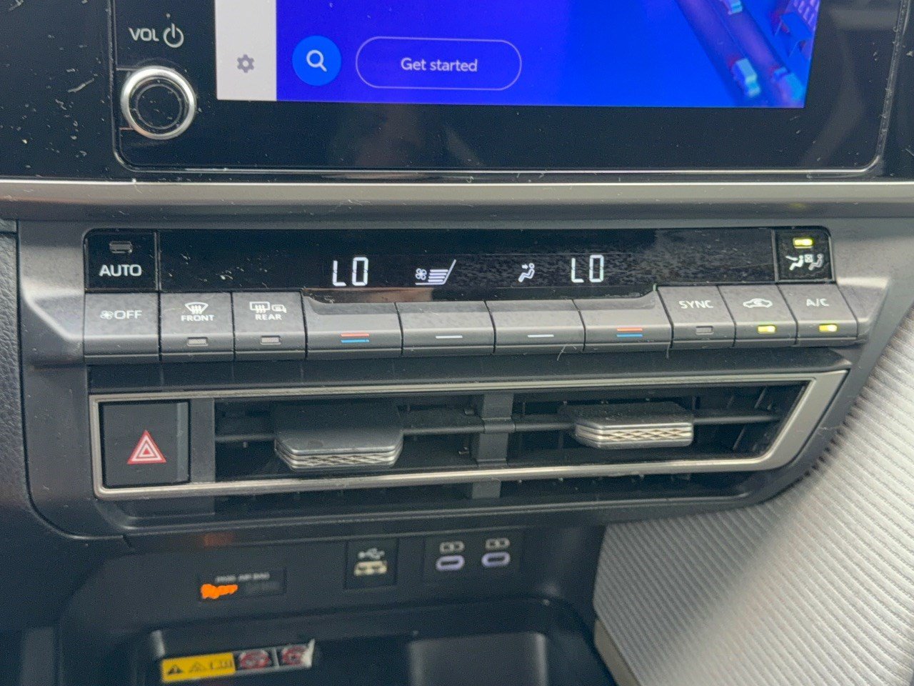 Certified 2025 Toyota Camry SE FWD image 22