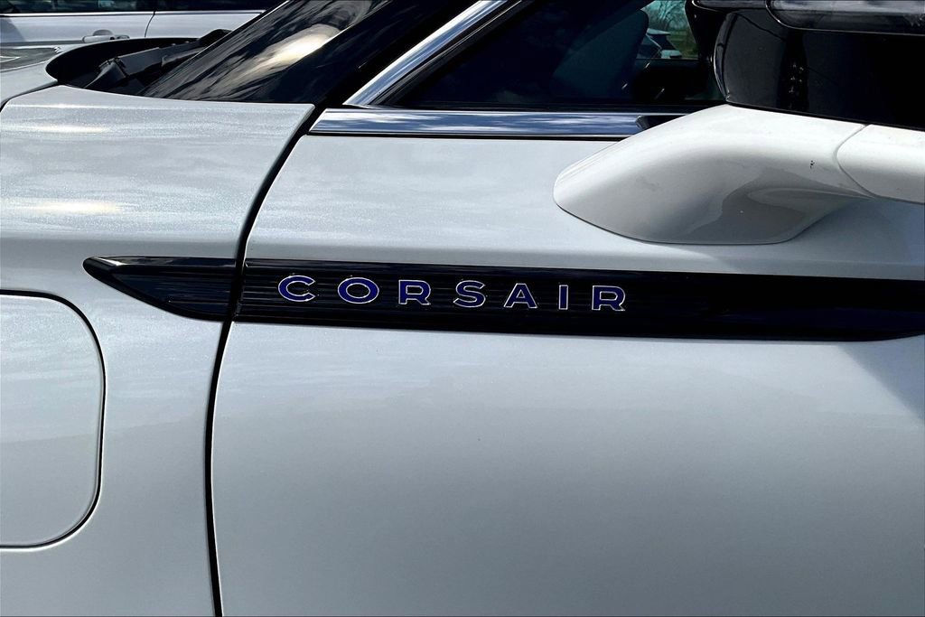 Used 2024 Lincoln Corsair Grand Touring w/ Equipment Group 301A image 26