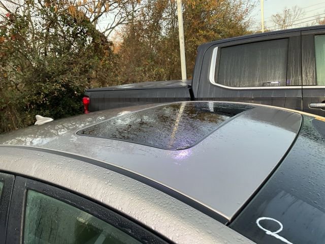 Used 2014 Hyundai Elantra Limited w/ Option Group 03 image 4