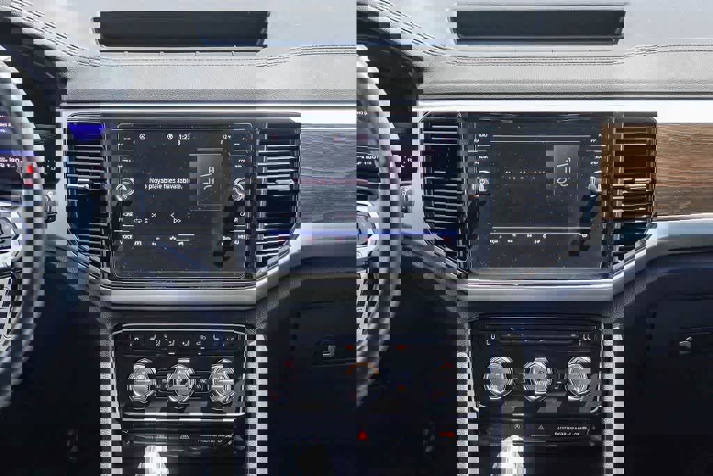 Used 2022 Volkswagen Atlas SE w/ Panoramic Sunroof Package image 12