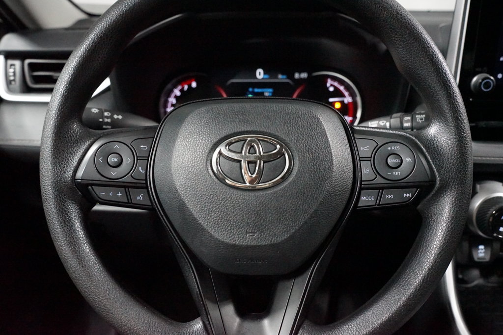 Certified 2025 Toyota RAV4 XLE FWD image 12
