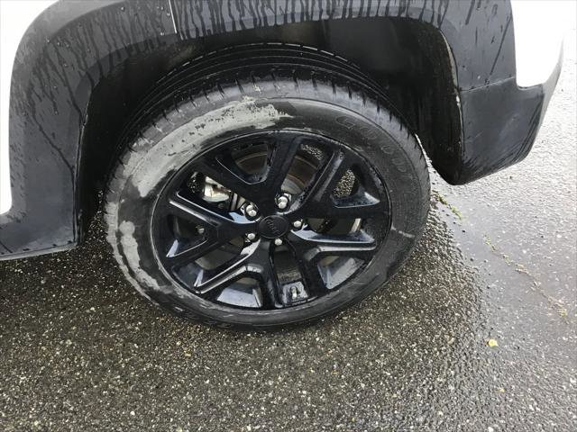 Certified 2022 Jeep Renegade Altitude w/ Convenience Group image 10