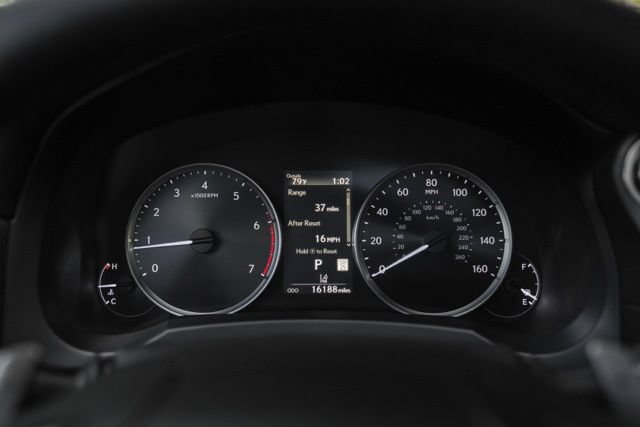 Used 2024 Lexus IS 300 F Sport RWD image 26
