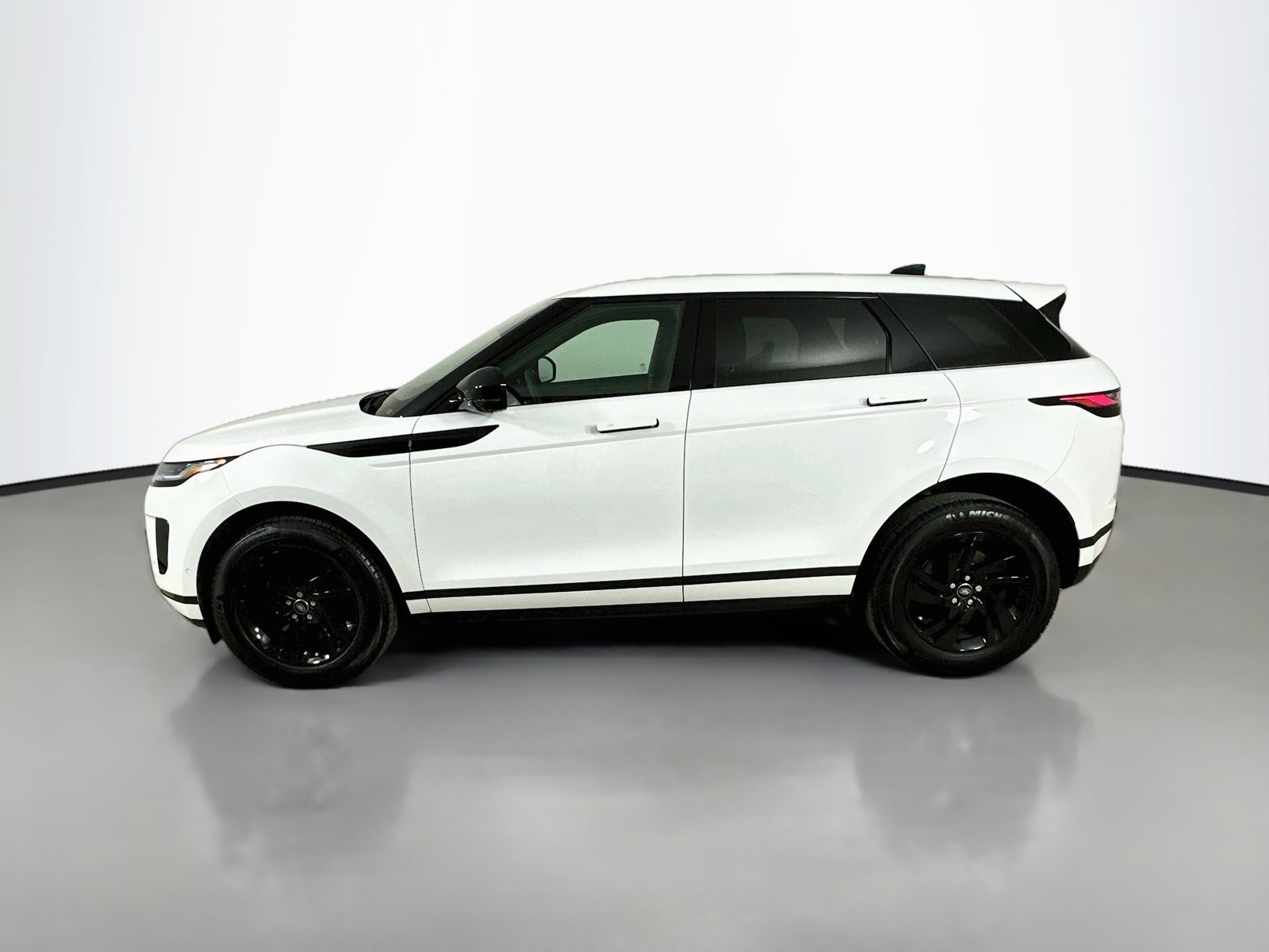 Used 2026 Land Rover Range Rover Evoque S AWD/4WD image 8