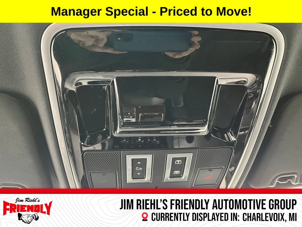 Used 2016 Land Rover Range Rover Supercharged AWD/4WD image 36