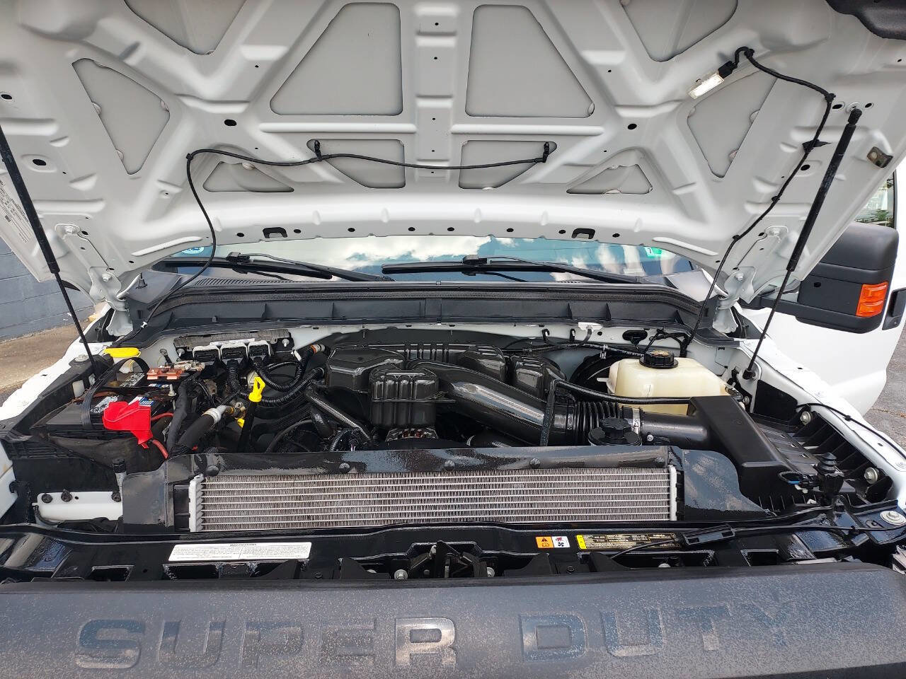 Used 2015 Ford F250 XL w/ Power Equipment Group image 13