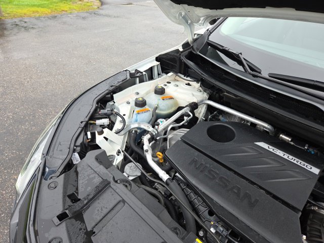 Used 2025 Nissan Rogue SV AWD/4WD image 71