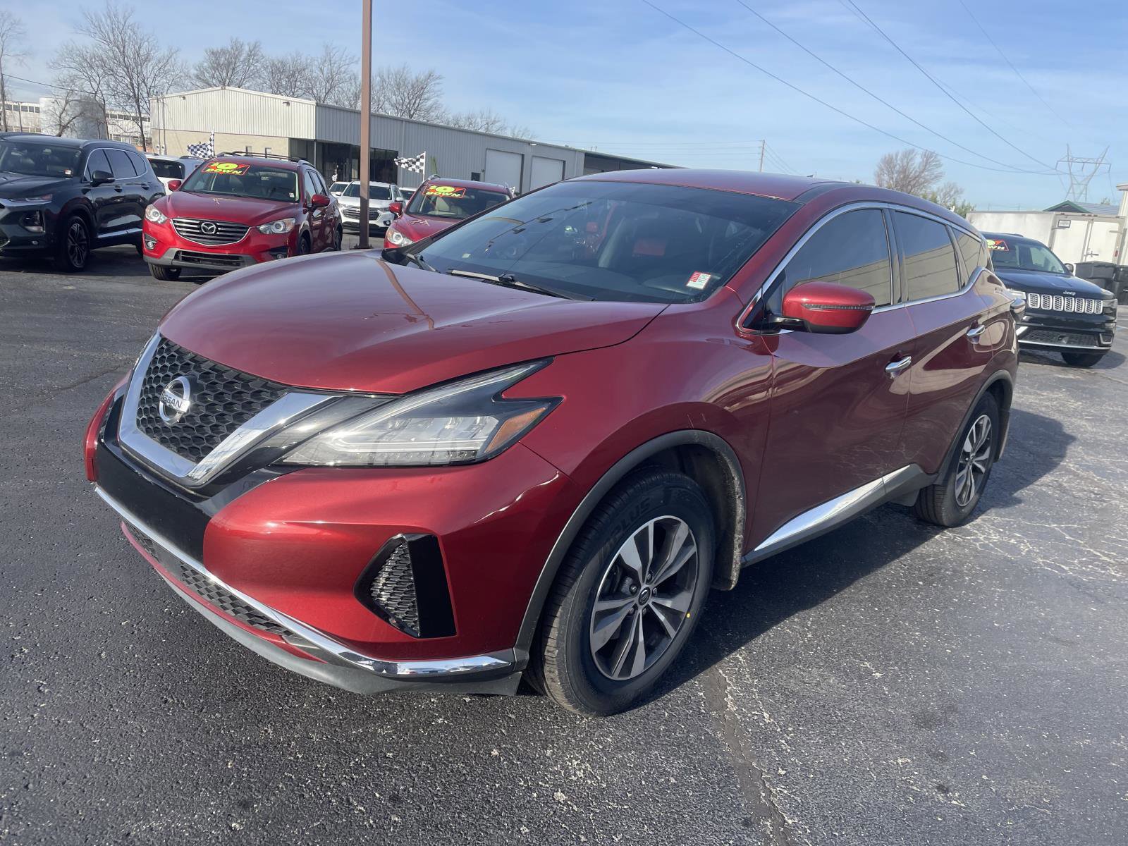 Used 2019 Nissan Murano S image 2